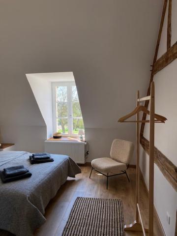 Chambres D'Hotes Du Bistrot Des Ecuries Cour-Maugis-sur-Huisne Ngoại thất bức ảnh